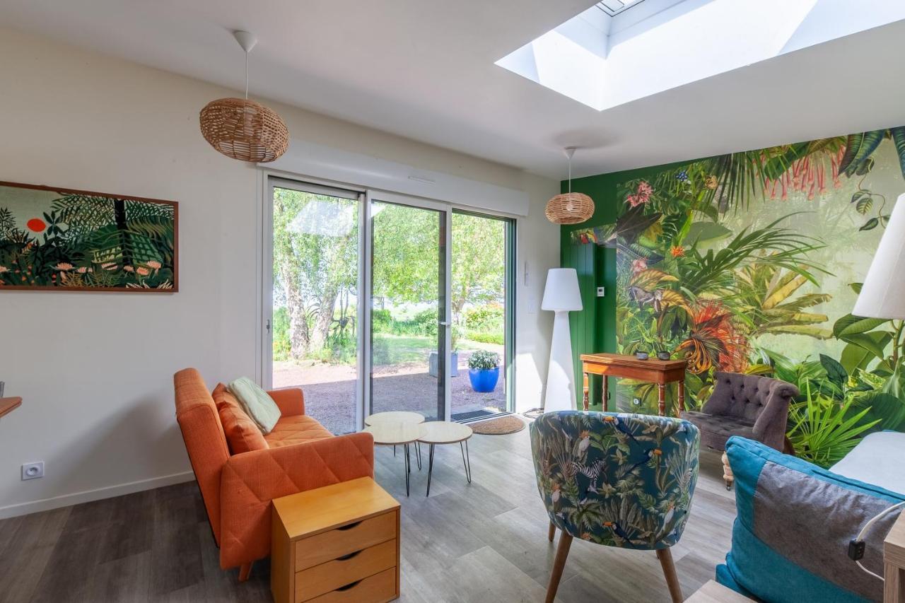La Halte Des Miquelots - Appt Avec Jardin Apartment Vains ภายนอก รูปภาพ